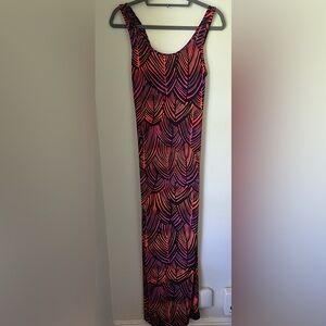 trina turk neon leaf print sleeveless maxi dress,size xsmall